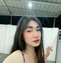 Pat Valdez - puta in Manila