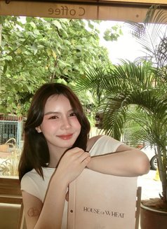 Patcha - escort in Bangkok Photo 2 of 8