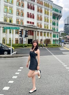Patcha - Transsexual escort in Singapore Photo 7 of 7