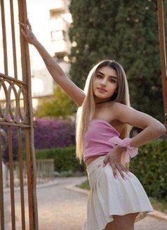 Patri - escort in Barcelona Photo 5 of 8