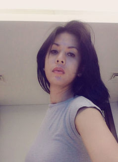 Patricia - escort in Dubai Photo 3 of 5