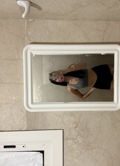 Patricia - puta in Doha Photo 4 of 14