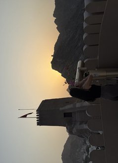 Patricia - puta in Doha Photo 8 of 14