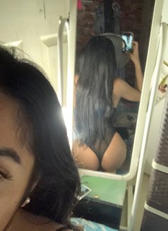 Patricia - Transsexual escort in Manila Photo 4 of 5
