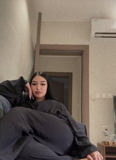Patricia (New) - masseuse in Jeddah Photo 3 of 7