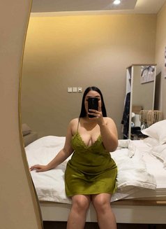 Patricia (New) - masseuse in Jeddah Photo 4 of 7