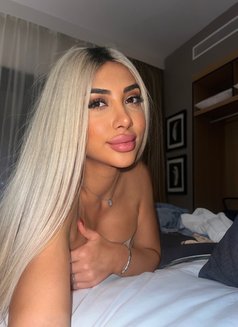 Patricia - escort in Beirut Photo 1 of 5
