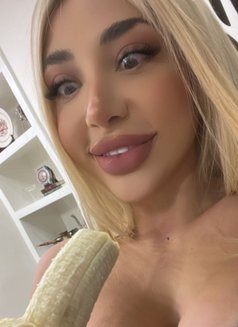Patriciaa - escort in Beirut Photo 4 of 6