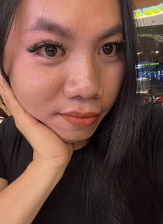 Patriciaaquinooo - Transsexual escort in Manila Photo 9 of 9