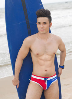 Patrick - Sexy Boy - Acompañantes masculino in Singapore Photo 8 of 30