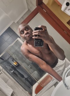 Patrick9 - Male escort in Nairobi Photo 4 of 6
