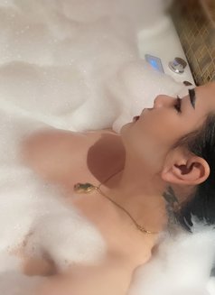 Patty 44 - masseuse in Dubai Photo 22 of 28