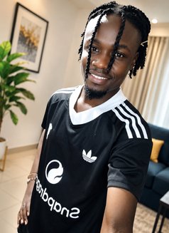 Patty(Kilimani) - Male escort in Nairobi Photo 4 of 11