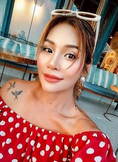 Sonia - puta in Pattaya Photo 6 of 18