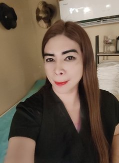 Pau - Transsexual escort in Abu Dhabi Photo 6 of 6