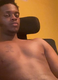 Paul - Male escort in Nairobi Photo 1 of 3