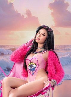 Paula, 21 - escort in Singapore Photo 13 of 13