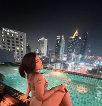 Paula Big Ass young lady - puta in Bangkok