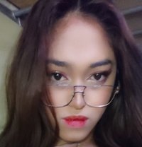 Paula - Transsexual escort in Manila