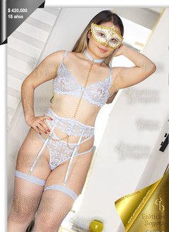 Paula Eroticas - puta in Bogotá Photo 10 of 14