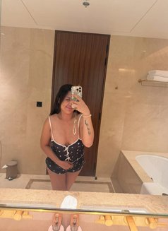 Paula - escort in Ho Chi Minh City Photo 13 of 15