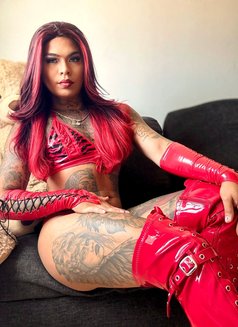 Paula Gutiérrez, Colombia - Transsexual escort in Dubai Photo 18 of 19