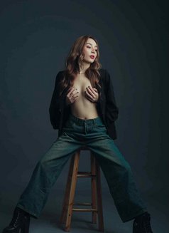 Paula Safah - escort in Hong Kong Photo 12 of 16