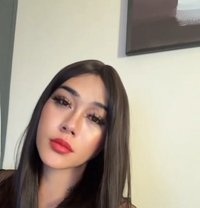 Paula - Transsexual escort in Riyadh Photo 10 of 15