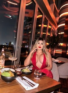 Paula20y, Curvy Sexy Big Ass - escort in Dubai Photo 12 of 16