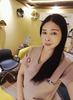 Pauline Macapagal - Transsexual escort in Abu Dhabi Photo 2 of 4