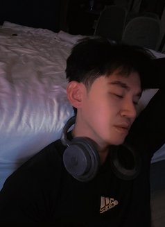 Paulsexyboy - Male escort in Kuala Lumpur Photo 2 of 7