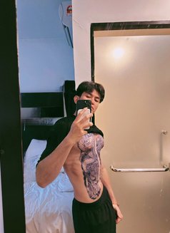 Paulsexyboy - Male escort in Kuala Lumpur Photo 7 of 7