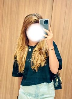 Pavi | 24 Yrs | Cute Little Gfe - puta in Dubai Photo 7 of 7