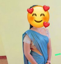 Pavi - escort in Chennai Photo 1 of 6