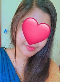 Pavi - puta in Chennai Photo 5 of 10