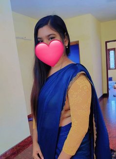 Pavi - puta in Chennai Photo 7 of 10