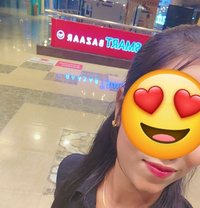 Pavi - escort in Chennai