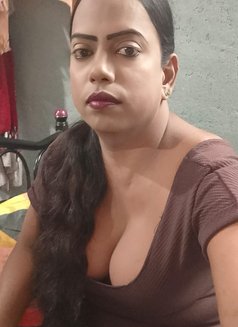 Pavitra Shemale - Acompañantes transexual in Bangalore Photo 1 of 3