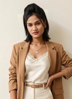 Pay Cash and Enjoy With Girls - escort in Pune Photo 2 of 5