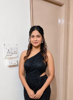 Pay Cash to Girl Directly 100% Genuine E - escort in Bangalore Photo 3 of 4