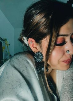 Pay When You Meet - escort in New Delhi Photo 3 of 3