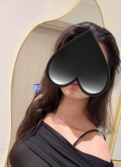 Payal 22y, white-queen - puta in Dubai Photo 8 of 10
