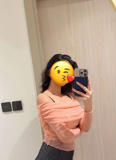 Payal 22y, India Queen - escort in Dubai Photo 1 of 6