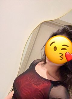 Payal 21y, kashmiri Queen - escort in Dubai Photo 8 of 9