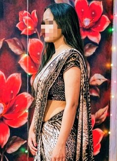 Payal Cam and Real meet independent - escort in Chennai Photo 3 of 4