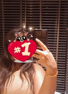 Payal Ghosh Lesbian and Couple Service - puta in New Delhi Photo 3 of 9
