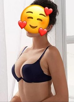 Payal 23y, indian white-queen - escort in Dubai Photo 5 of 6