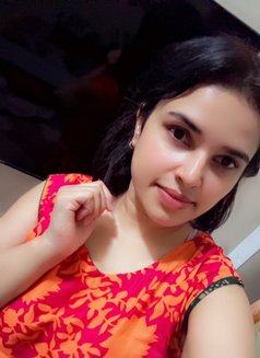 Payal - escort in Dubai Photo 1 of 4