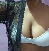 Payal - escort in Surat