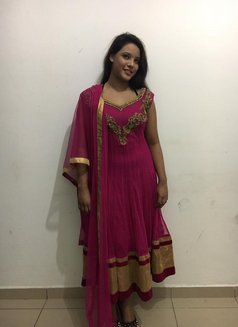 Payal Indian Girl - puta in Dubai Photo 3 of 6